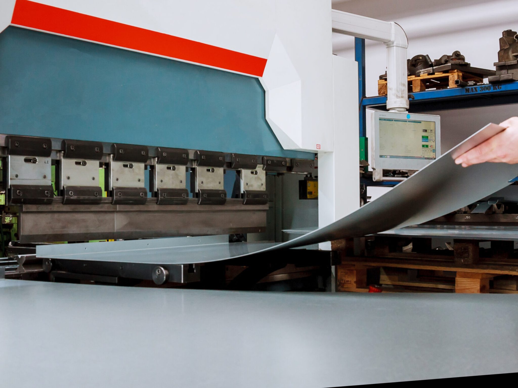 Machine Crafts - Μεταλλικές Κοπές- Κοπές Plasma - Υδροκοπή,Μηχανουργεία στην Νάξο, κατασκευές από σίδηρο Νάξος, Plasma Νάξος, Υδροκοπή Νάξος, ηλεκτροστατική βαφή Νάξος, Τοποθέτηση - Εγκατάσταση μετάλλων Νάξου